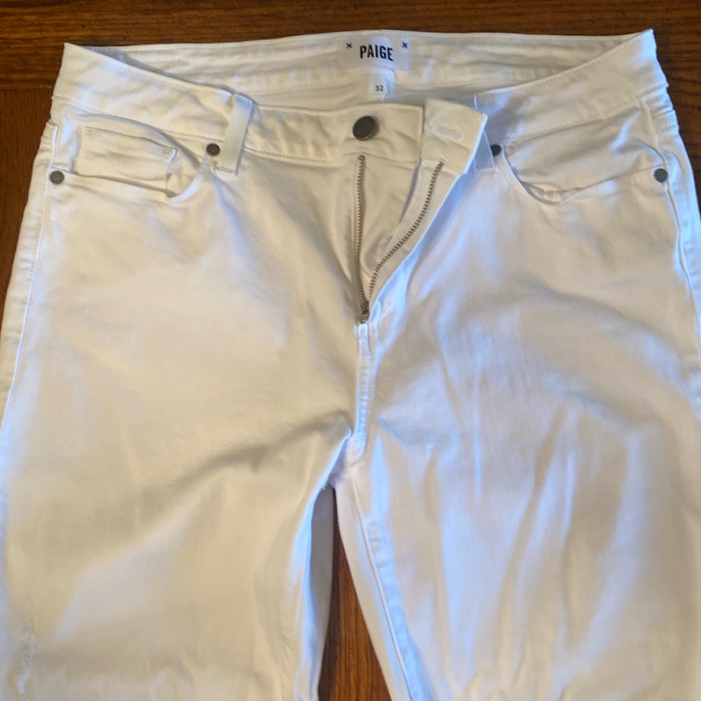 PAIGE Brand new crisp white Verdugo Ankle jeans Size 32